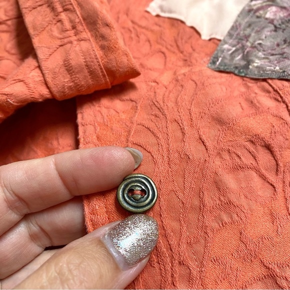 ✨ RARE granny patch work floral UPCYCLED boho jacket southwestern cabin vibe - Picture 13 of 16